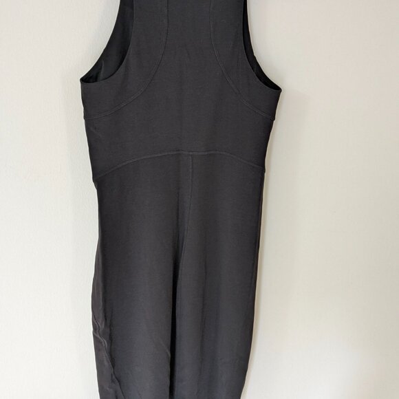 Lululemon Slim-Fit Above-Knee Dress Sz 8 - Picture 3 of 4